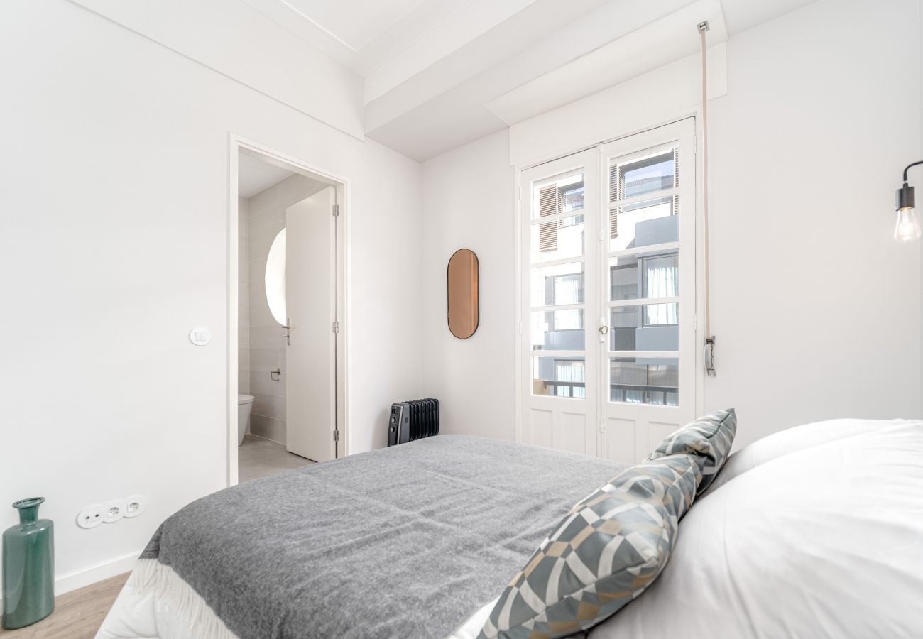 Apartamento en Oporto - Nomad's By Sta Catarina Flats - 3BDR Family