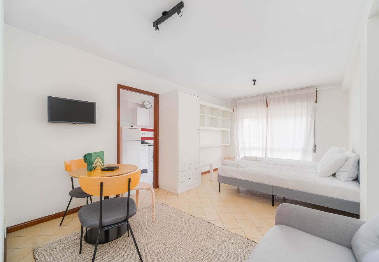 Apartamento en Oporto - Nomad's Easy Stay - 1BED Sunrise Cedofeita