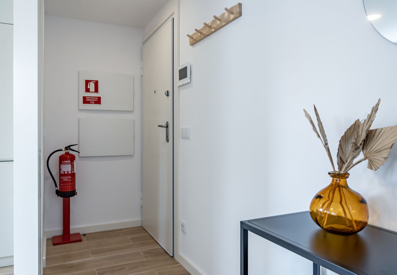 Apartamento en Oporto - Nomad's Lux - 1BDR Charming Top Floor Porto