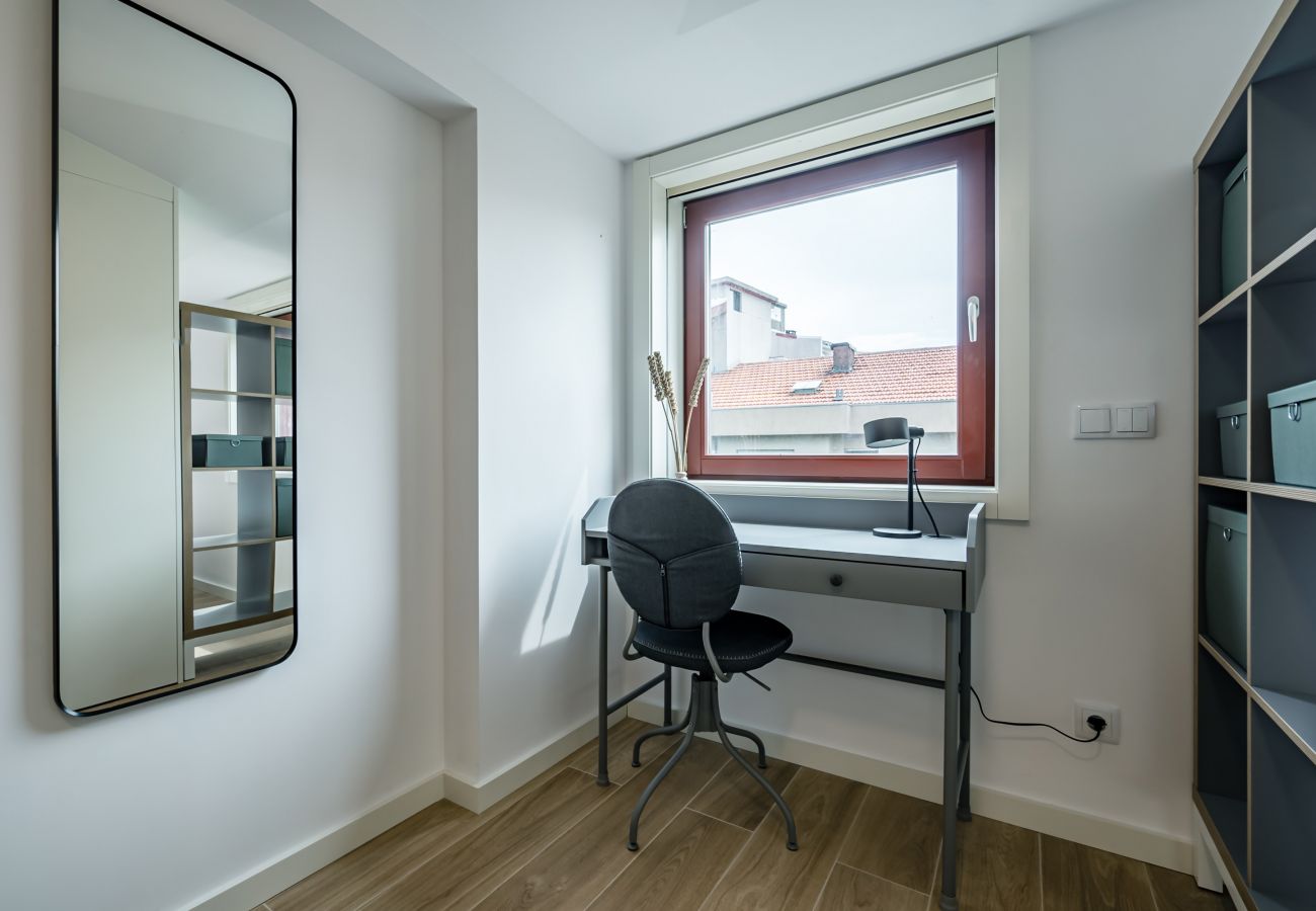 Apartamento en Oporto - Nomad's Lux - 1BDR Charming Top Floor Porto