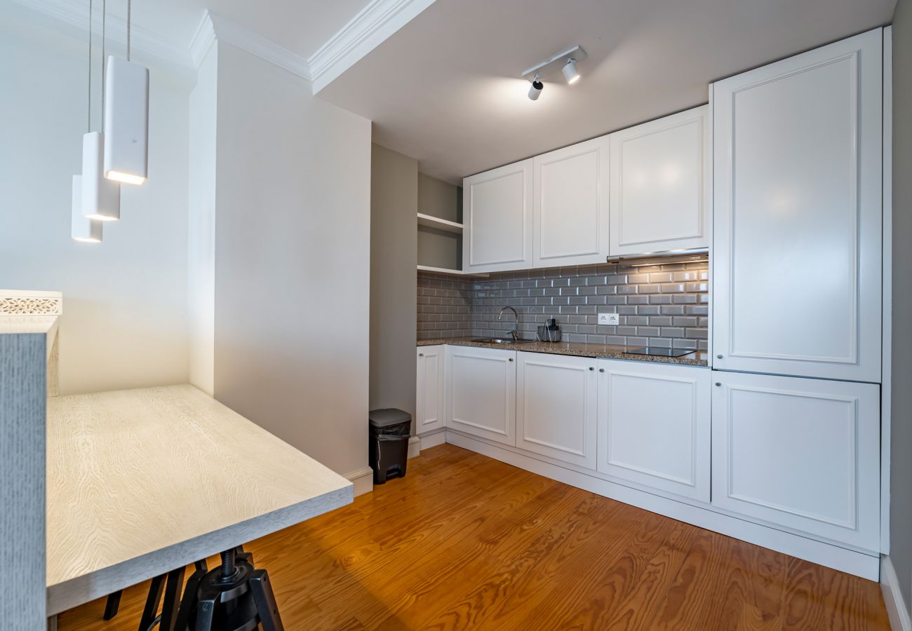 Estudio en Oporto - Nomad's Easy Stay - 1BDR Clerigos View