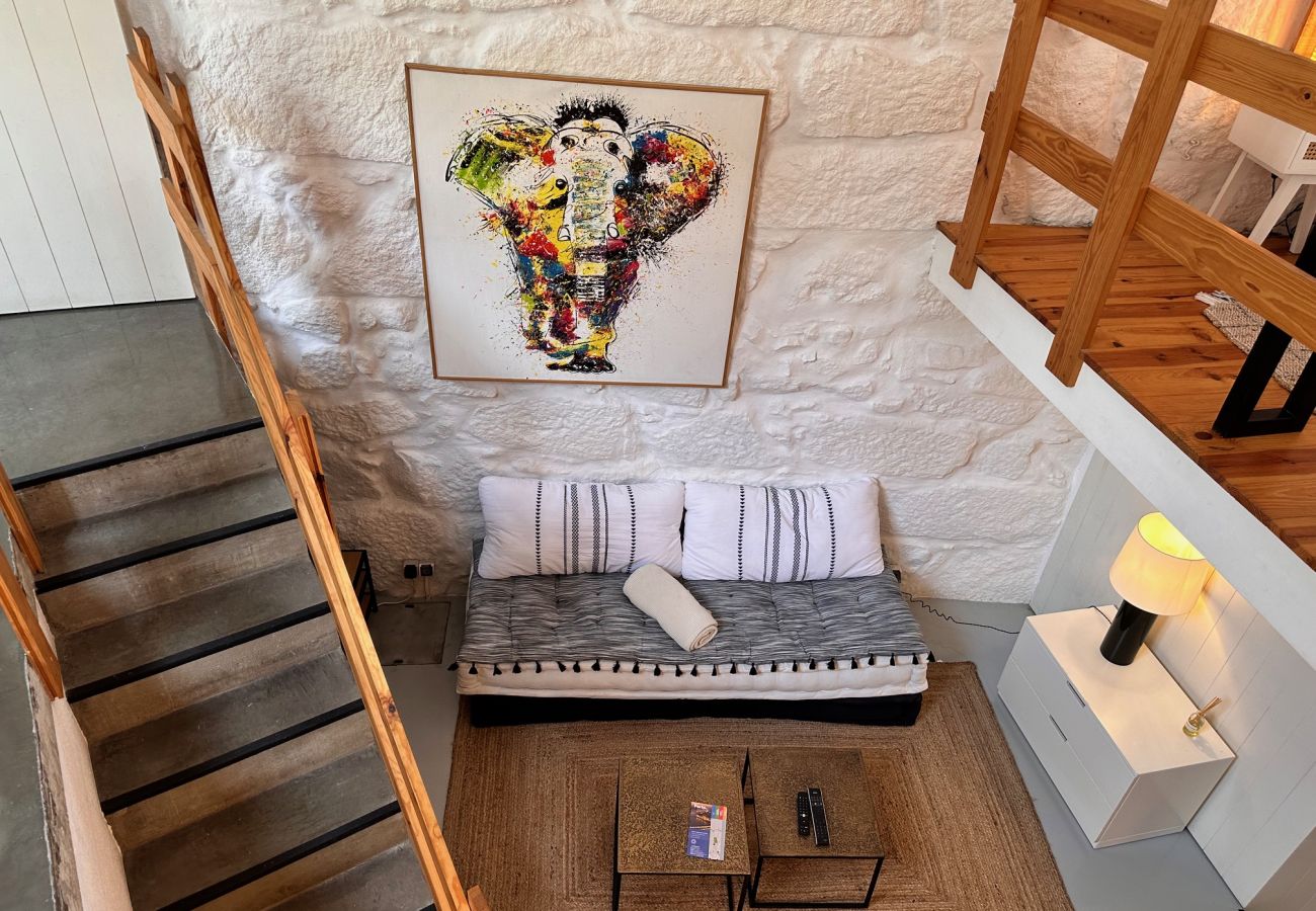 Casa en Oporto - Nomad's Easy Stay - 1BDR Chalet in the Old Town