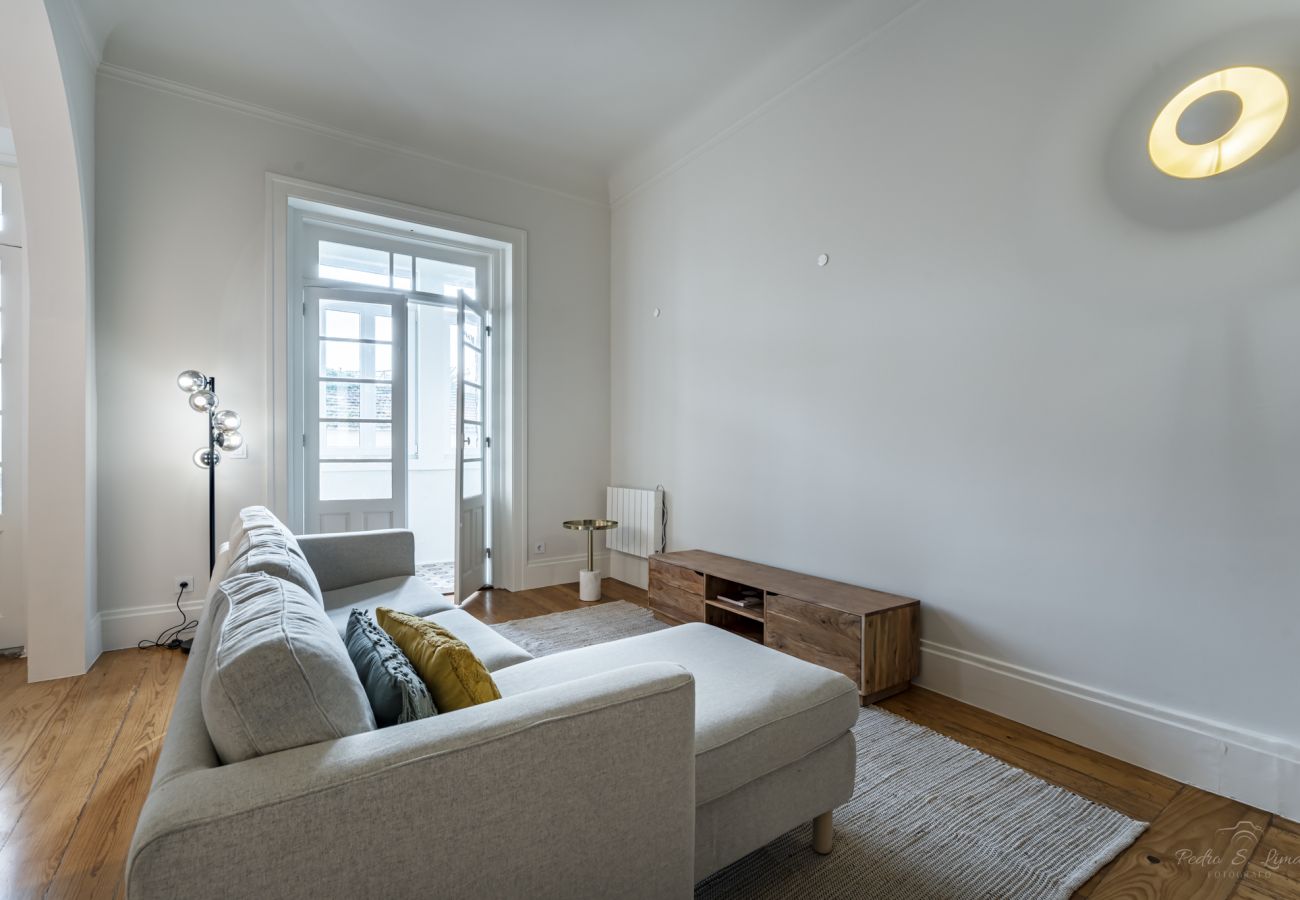 Apartamento en Oporto - Nomad's Family - 3BDR Charming Hideout Porto